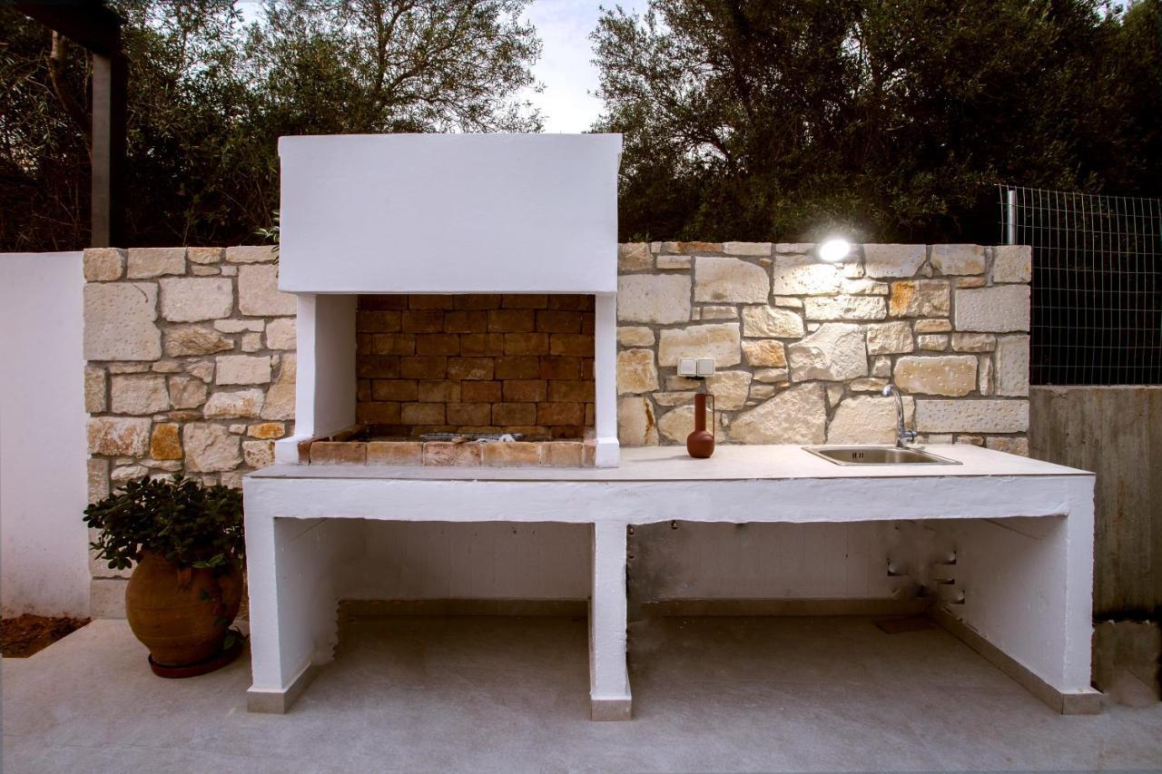 Avrilia Seaside Villa Heated Pool Almirida Exterior foto