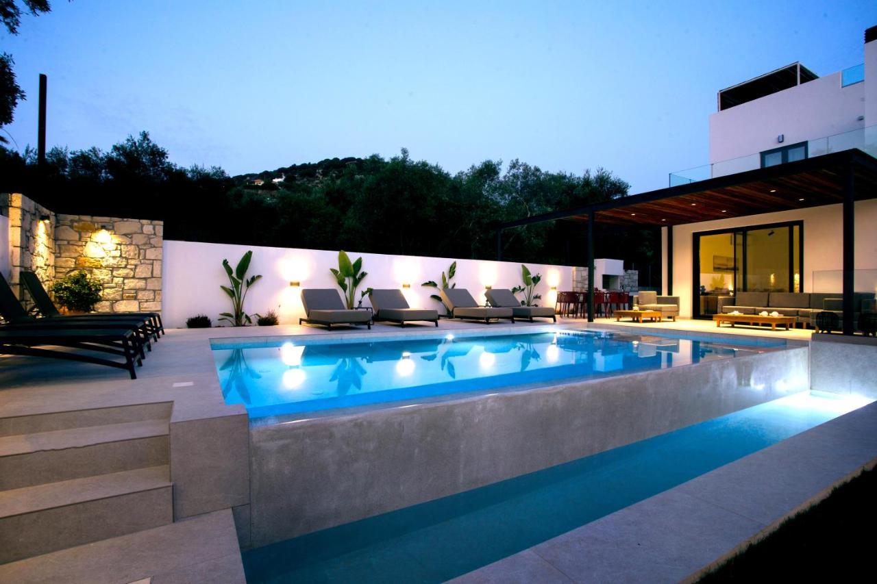 Avrilia Seaside Villa Heated Pool Almirida Exterior foto