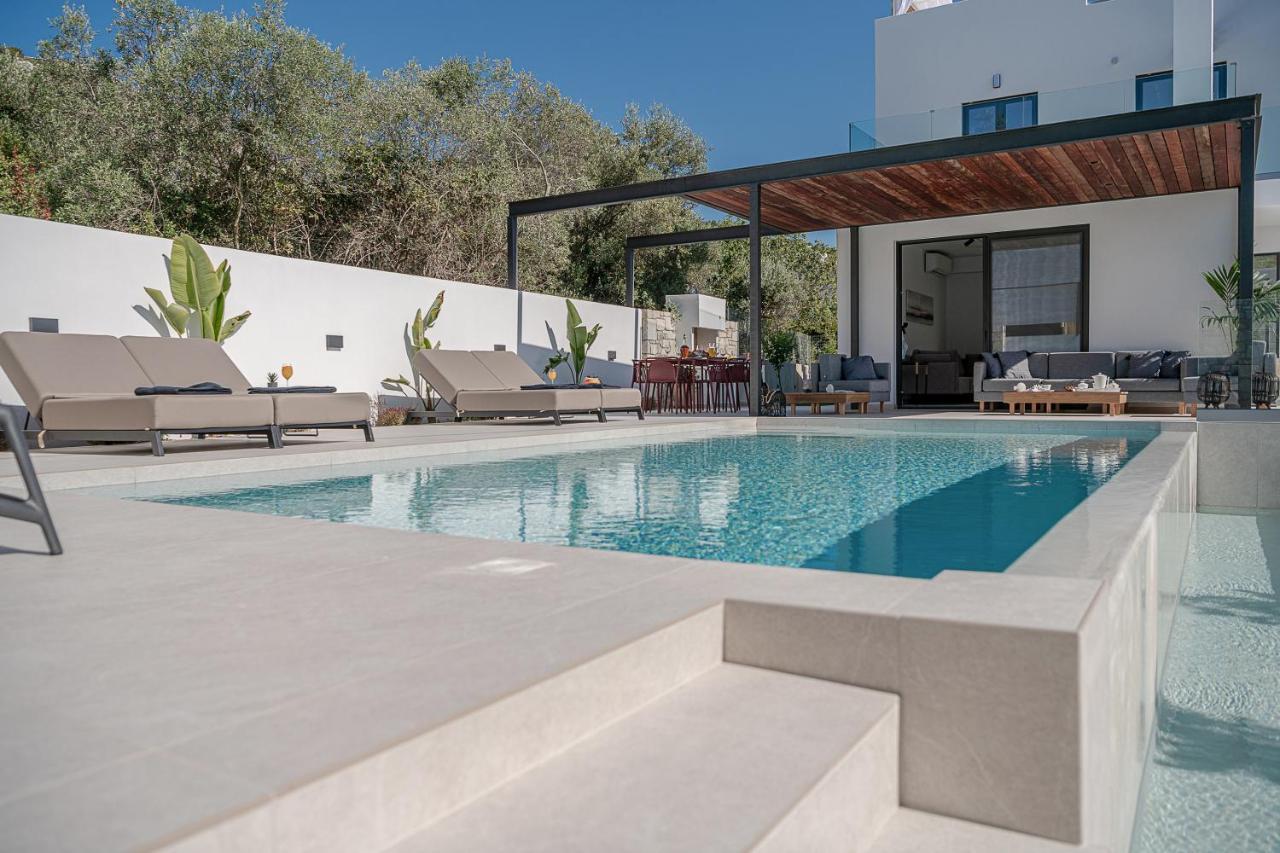 Avrilia Seaside Villa Heated Pool Almirida Exterior foto